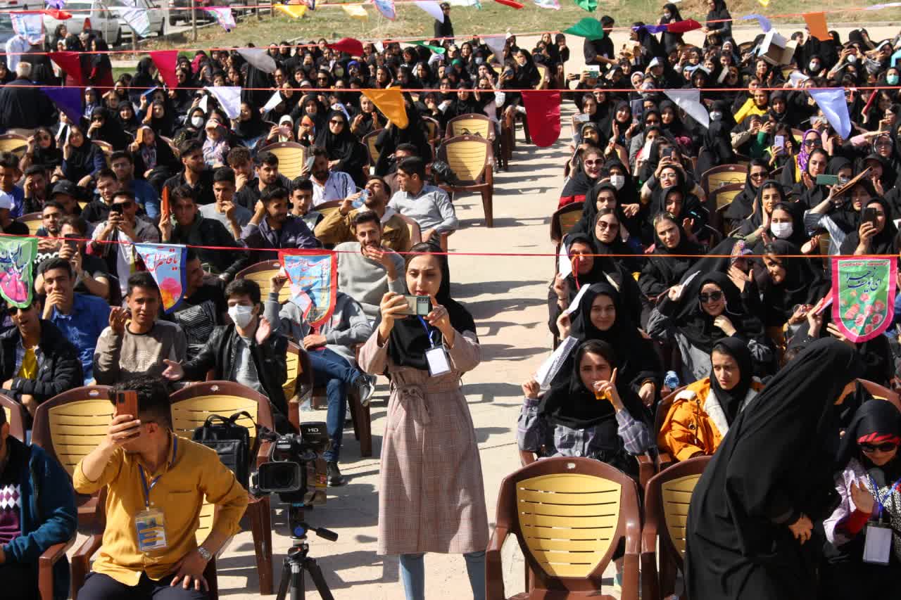 Celebration of Mid-Sha’ban Hope and Wishes of the Students of Ayatollah Boroujerdi University